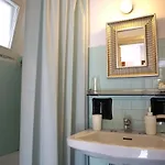 With Garden And Private Parking Apartament