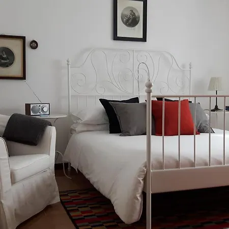 With Garden And Private Parking Apartament Bellagio